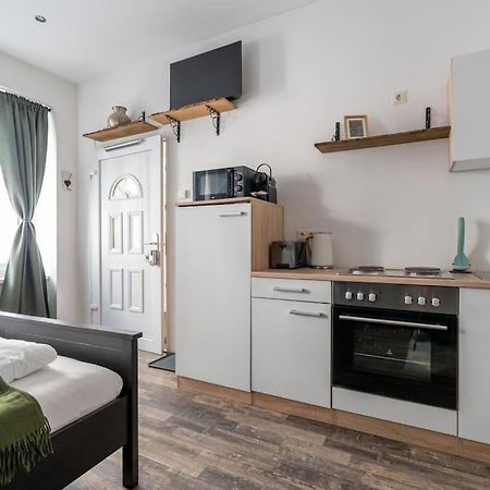 Sleek Studio By City Center By Hm Wien Exteriör bild
