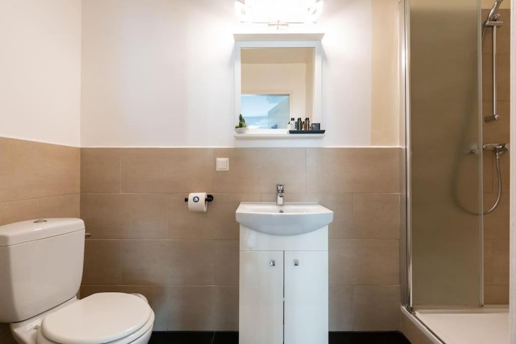 Sleek Studio By City Center By Hm Wien Exteriör bild